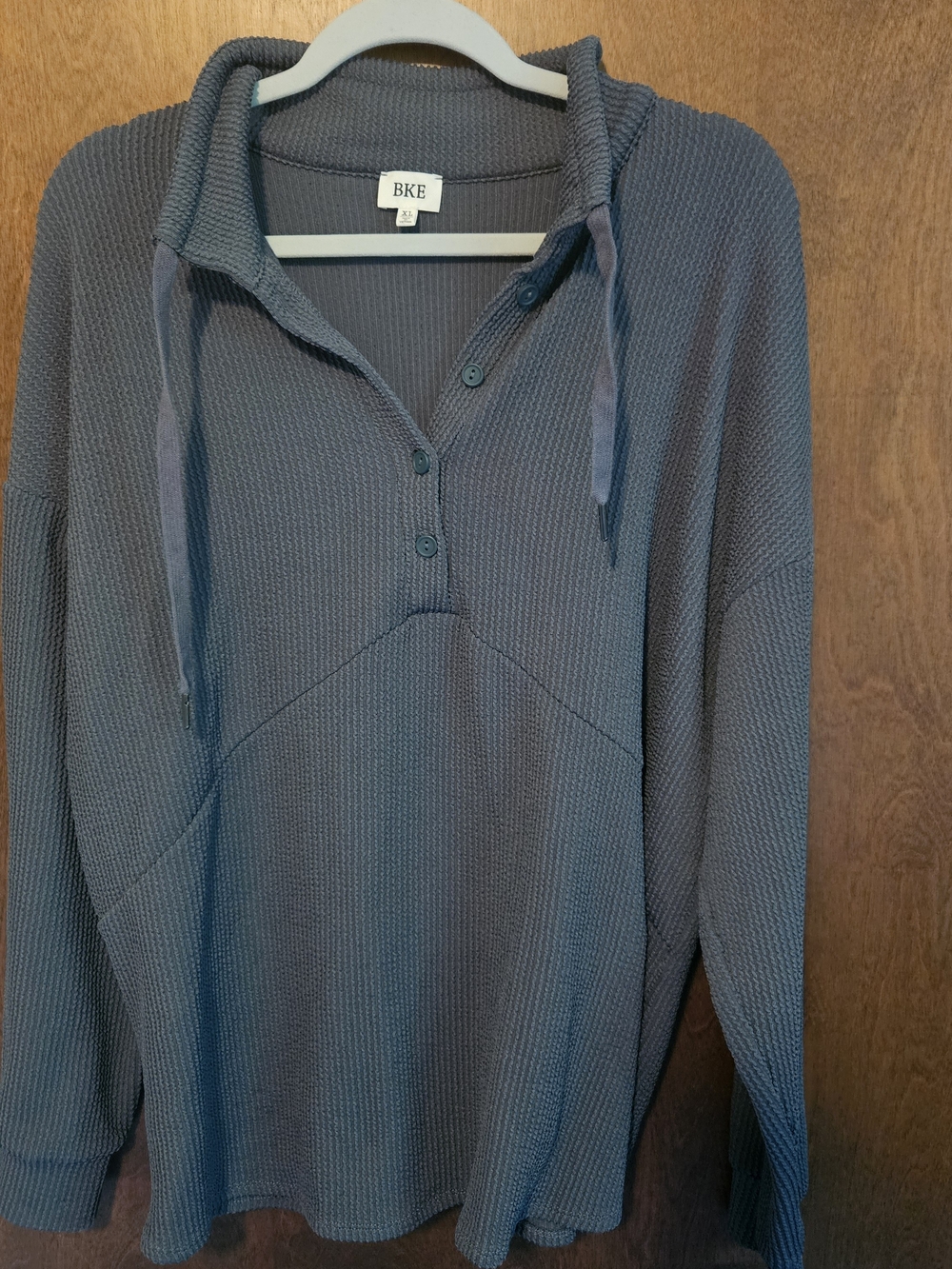 BKE Women's Slate Blue Waffle Henley Pullover